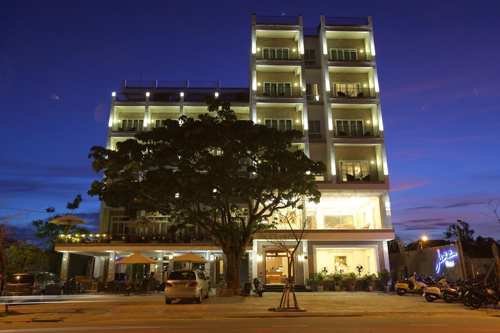 Jazz Hotel Da Nang Buitenkant foto