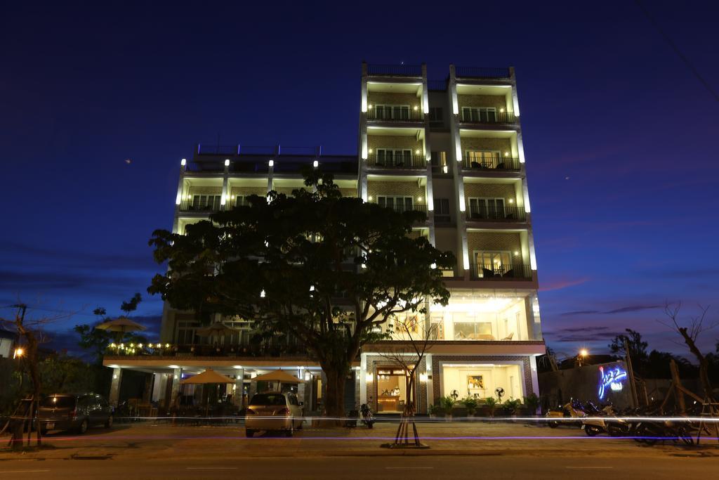 Jazz Hotel Da Nang Buitenkant foto